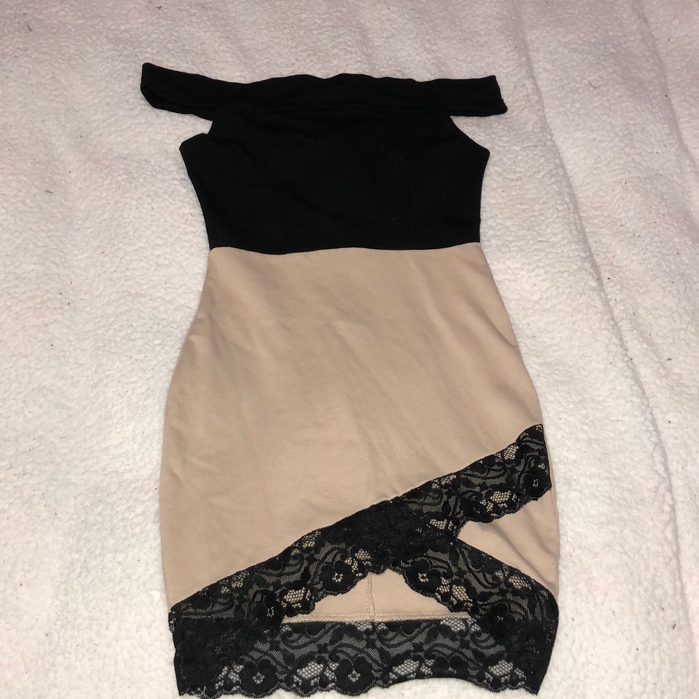 Off the shoulder maxi dress